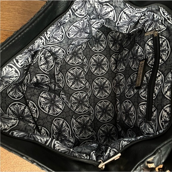 Woven studded shoulder bag - Picture 12 of 16